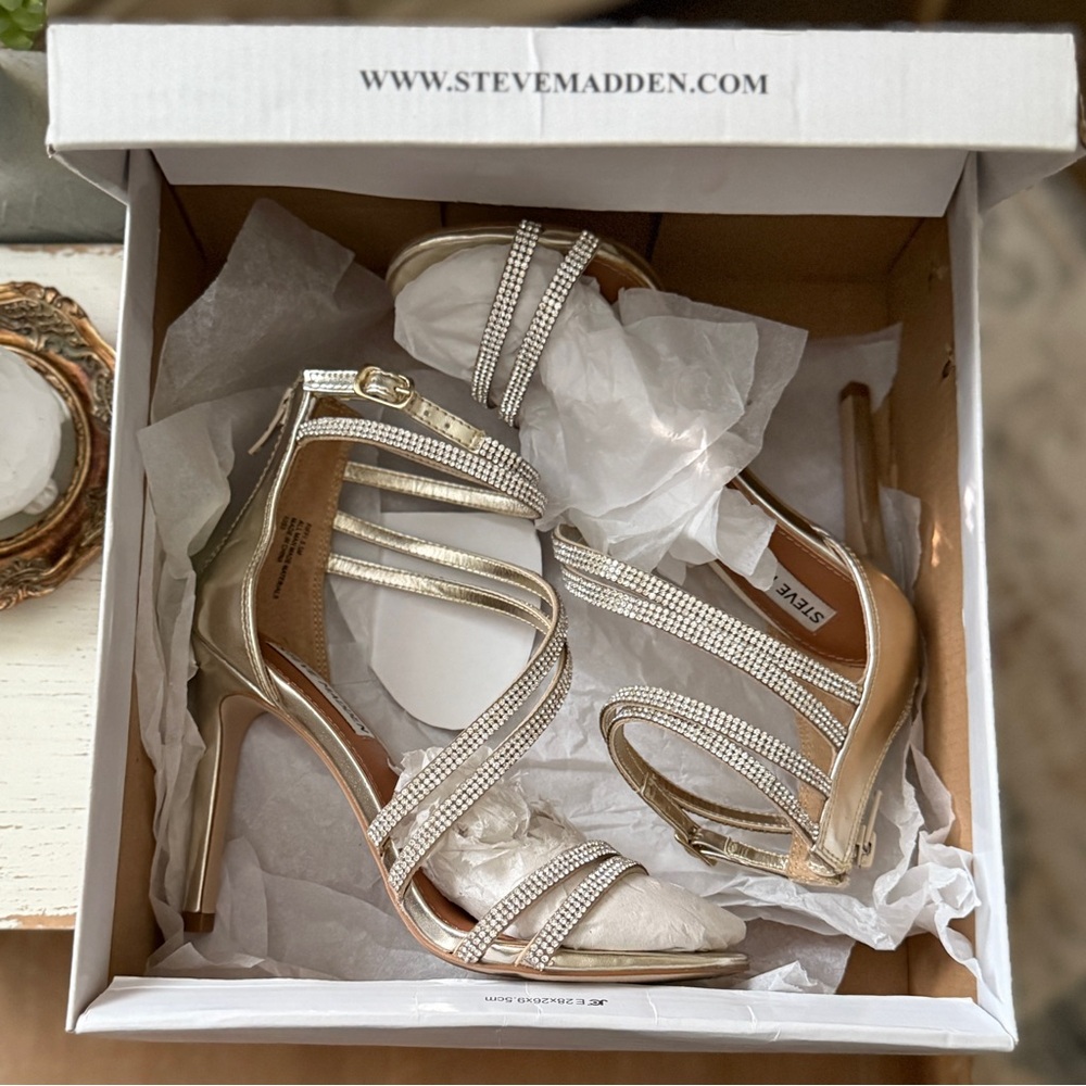 Steven Madden Fiffi Embellished Heels - Picture 6 of 11